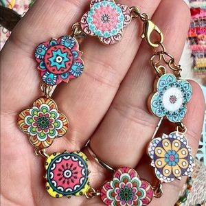 Colorfully vintage bracelet
